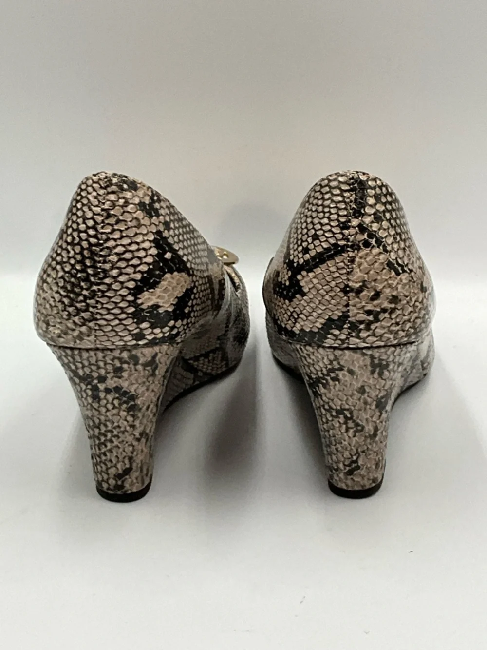FIONI Wedges Size 6 Beige & Black Snake-Print Wedges with Gold Medallion